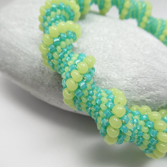 Uranium Glass Cellini Bangle Bracelet - Picture 5 of 11